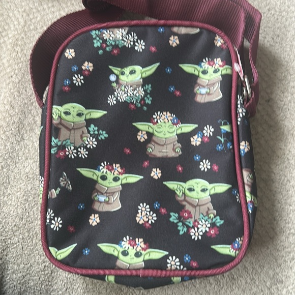 🆕Loungefly Star Wars Baby Yoda Floral Crossbody Bag - Picture 3 of 9